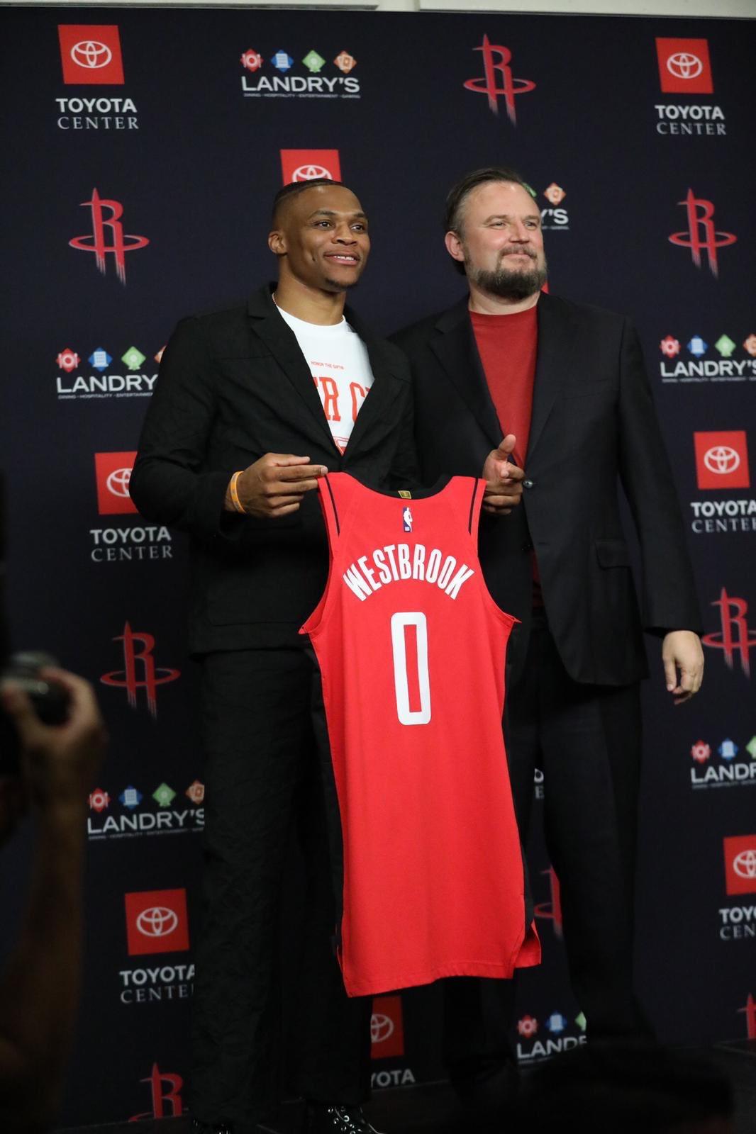篮球NBA球队教练强调防守纪律