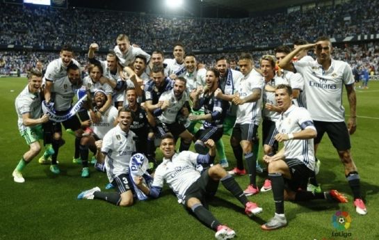 高尔夫球杆全彩三维建模