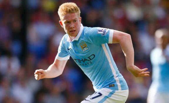 足球国足球员获赞：比赛态度专业