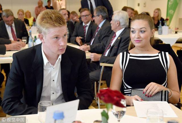 官方：恰尔汗奥卢手腕受伤退出土耳其大名单，不会出战西班牙